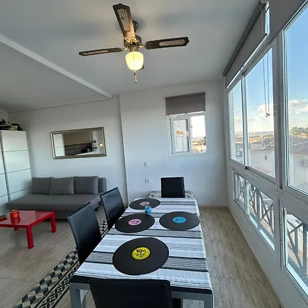 With Ocean View And Pool In La Mata Апартаменти Торрев'єха
