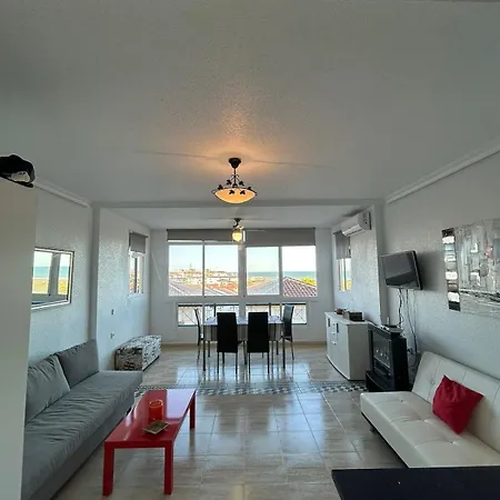With Ocean View And Pool In La Mata Апартаменти
