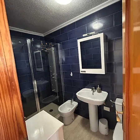 Апартаменти With Ocean View And Pool In La Mata